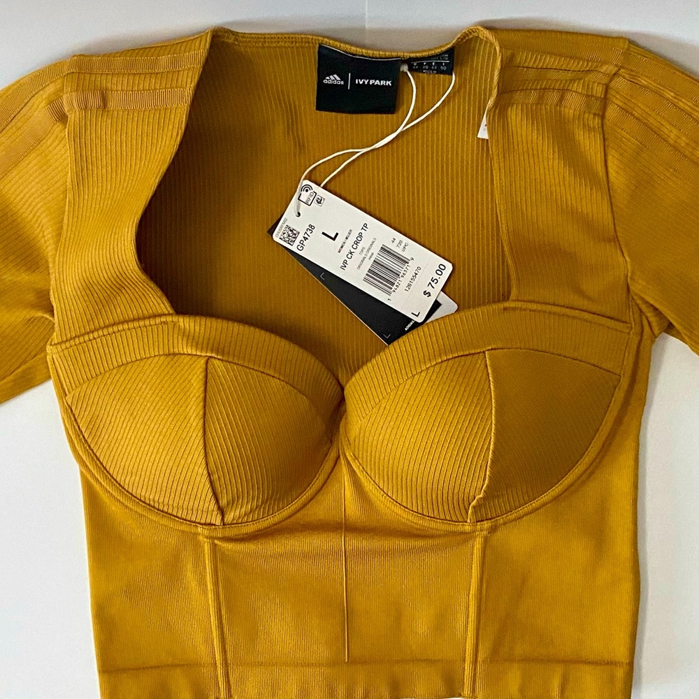 IVY PARK KNIT CROP TOP